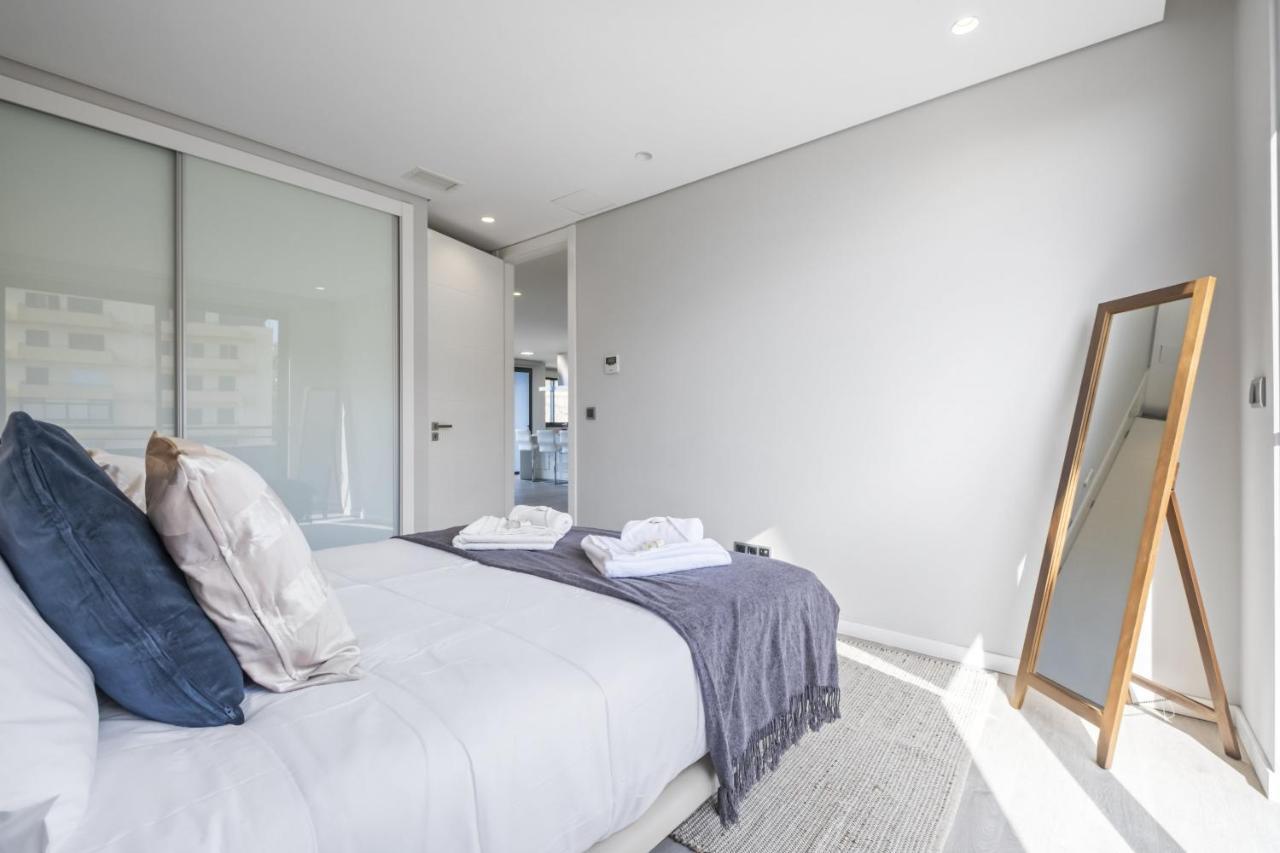 Tower Penthouse By Madeira Sun Travel Apartment Фуншал Екстериор снимка